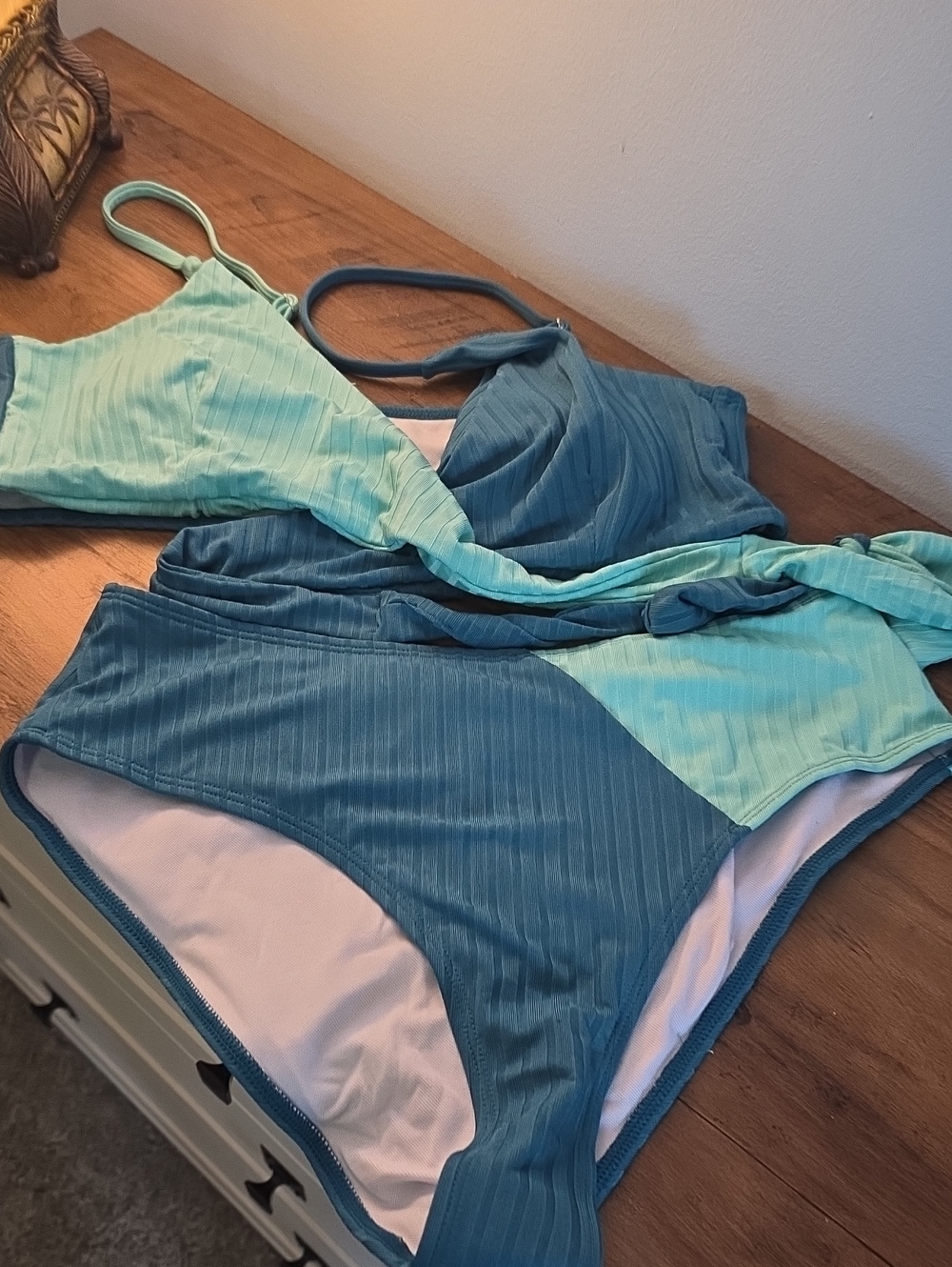 Two-Tone Blue Ribbed Bikini Set - Adjustable Straps